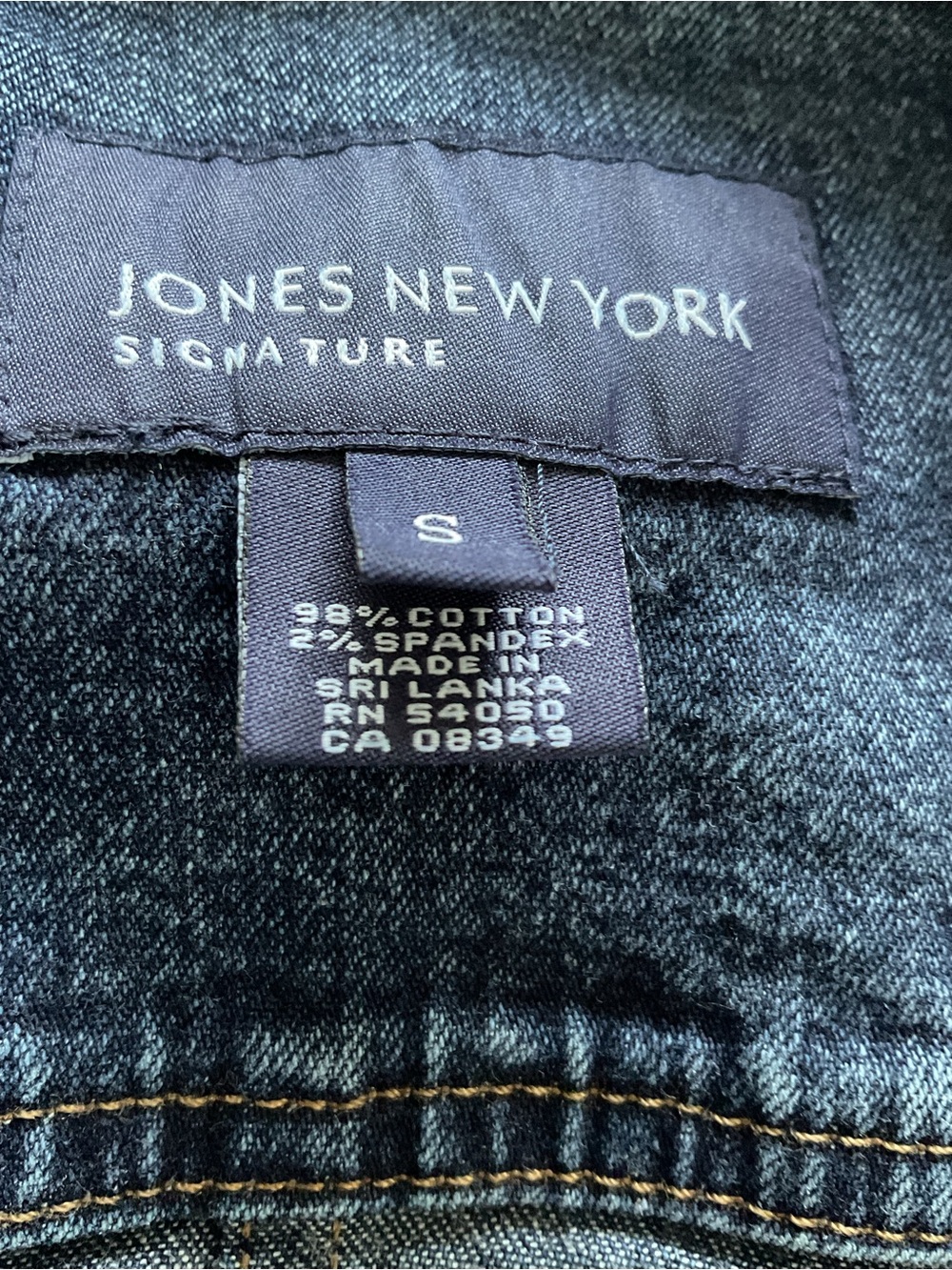 Jones New York Signature Women’s Denim Jacket Small Blue Stretch 4 Pocket - Picture 6 of 6